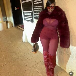 Burgundy Faux Fur Jacket and Boots Set